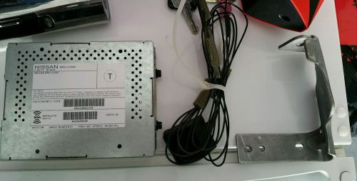 Nissan bose xm sirius radio module with antenna