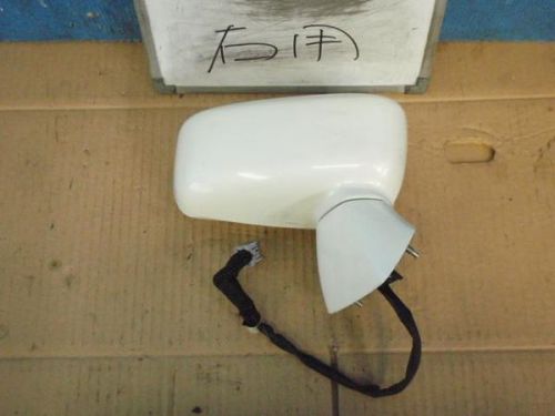 Honda stream 2006 right side mirror assembly [4813500]