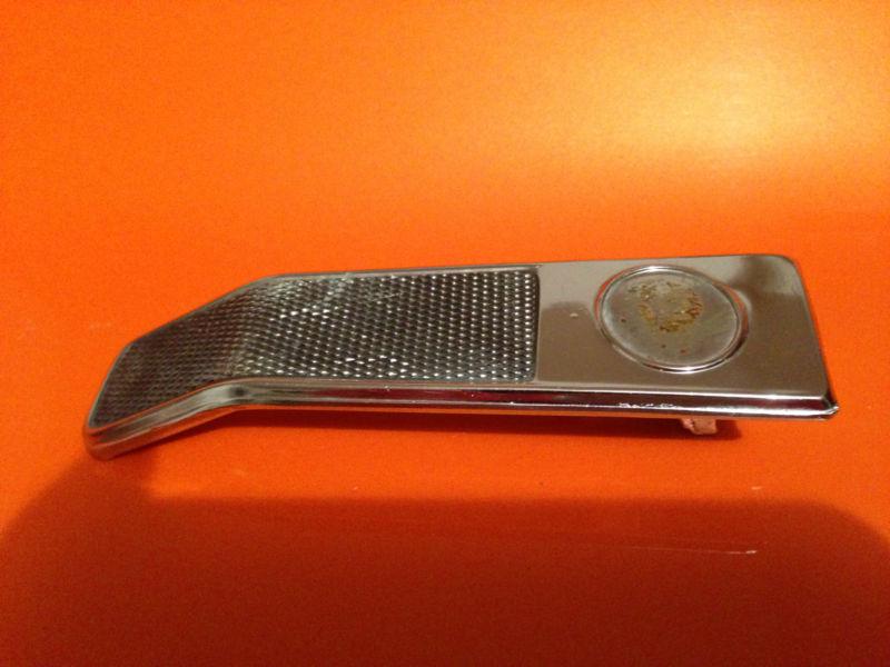 68-77 corvette rh interior door handle passenger side oem gm  no reserve!  