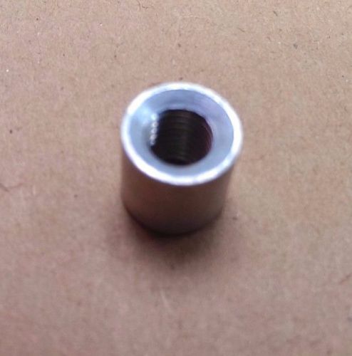 New oem omc p/n 303939 needle valve bushing 1968-76 33 40 hp evinrude johnson