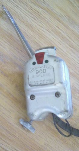 Vintage signal-stat 900 sigflare turn signal