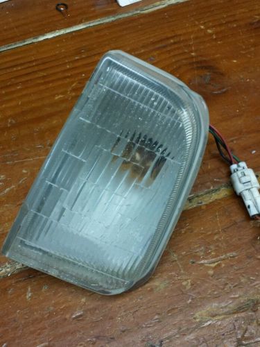 Tracker sidekick corner lamp turn signal light drivers side