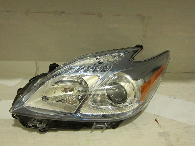 2010 toyota prius oem used lh-driver headlight halogen