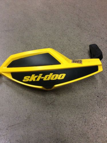 Ski-doo skidoo ski doo handguard hand guard single right side r wind deflector