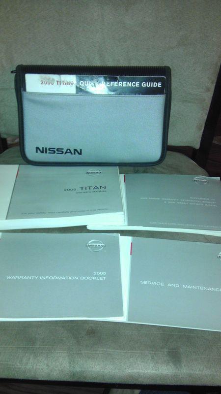 2005 nissan titan owners manual set with case - fast  free shipping