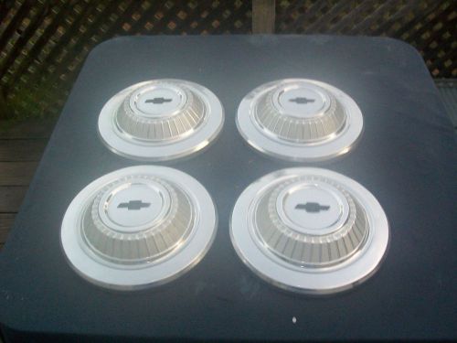 Vintage mid 60&#039;s chevelle dog dish hubcaps set 0f 4 no reserve