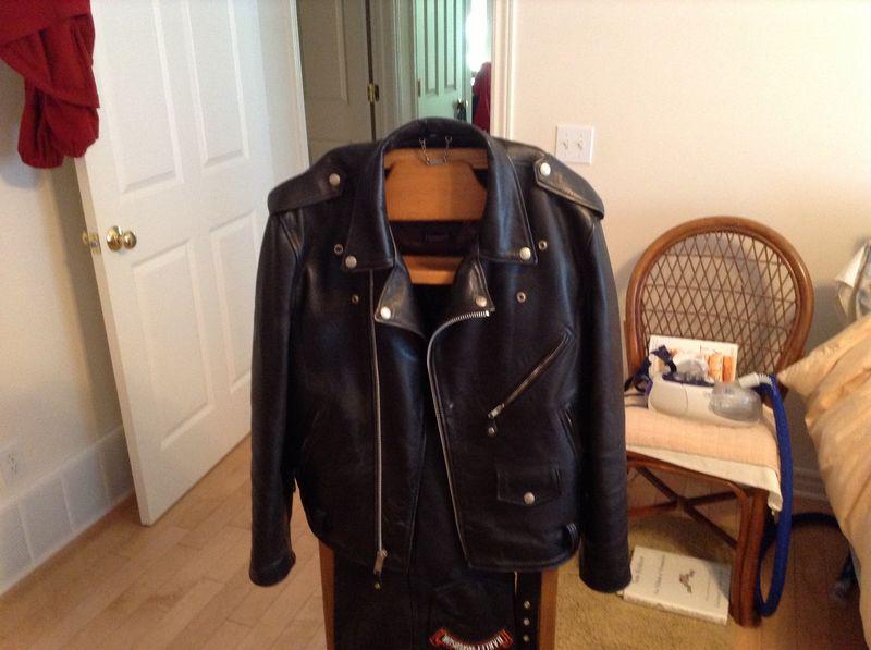 Xpert leather motor cycle jacket with zip-out thinsulate liner  mens size 48