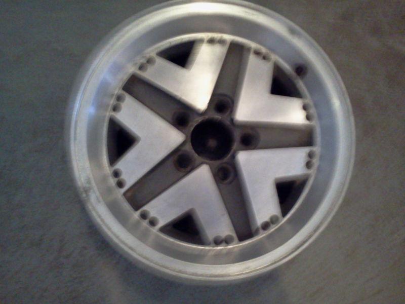 * 15 inch factory alloy rim - ranger / broncho ii / 1983-1990