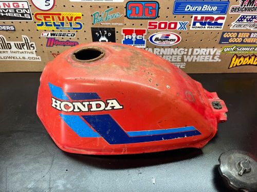 Honda atc185 atc185s atc200s oem gas fuel tank with petcock 1979-1985