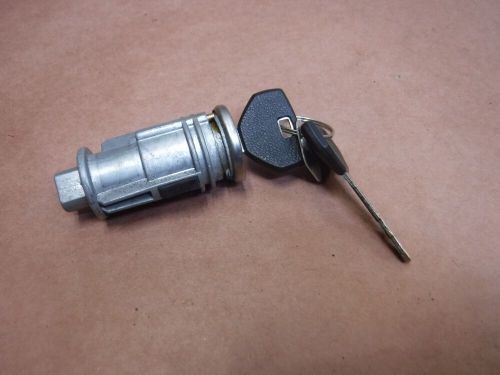 Jeep cherokee xj 97-01 key ignition cylinder crown free shipping