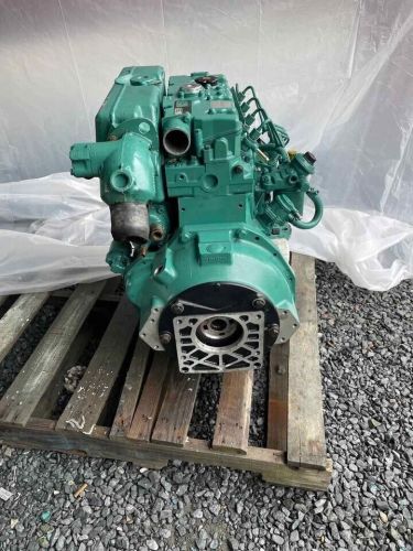 Volvo penta d2-55f marine diesel sailboat engine with saildrive