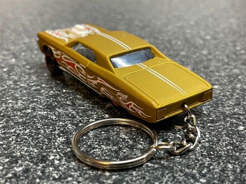 Chevy caprice impala classic keychain lowrider green matchbox hot wheels car