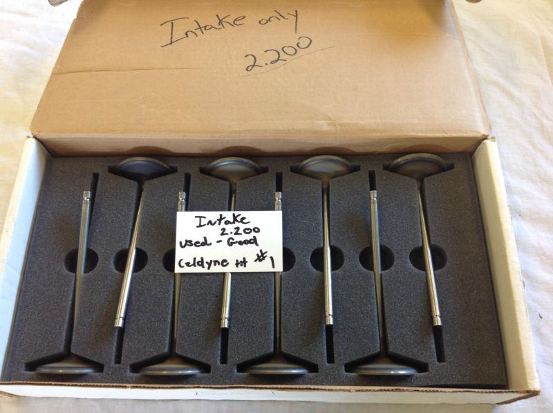 Performance chevy titanium intake valves