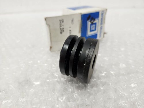 97-04 c5 corvette rear leaf spring cushion insulator bushing nice gm oem nos