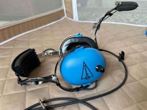 Blue sigtronics s-20 aviation headset-used in good condition