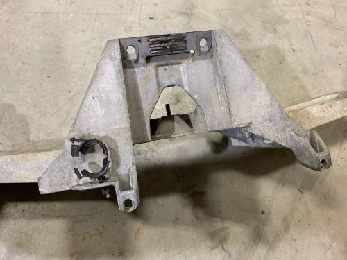 2010+ polaris sportsman xp cast bulkhead / strut support 5632354