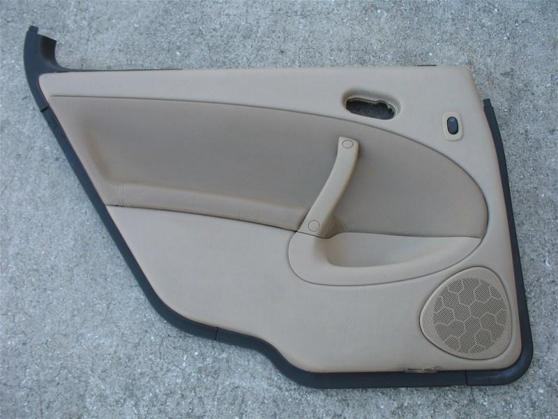 2003 saab 9-5 rear left driver side inside door panel beige 99 00 01 02 03 04 05