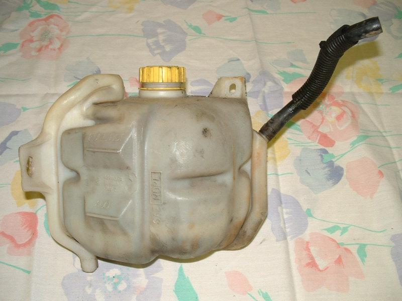 1996-2000 chrysler sebring convertible radiator over flow bottle