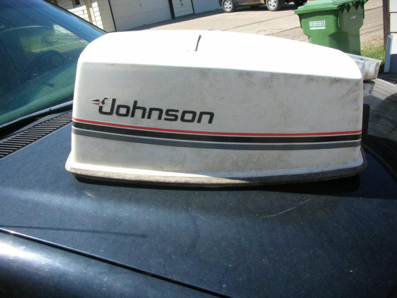 1983 40 hp   johnson  hood