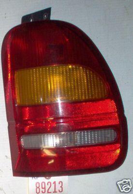 Ford 99 00 01 02 03 windstar tail light right 1999 2000 2001 2002 2003