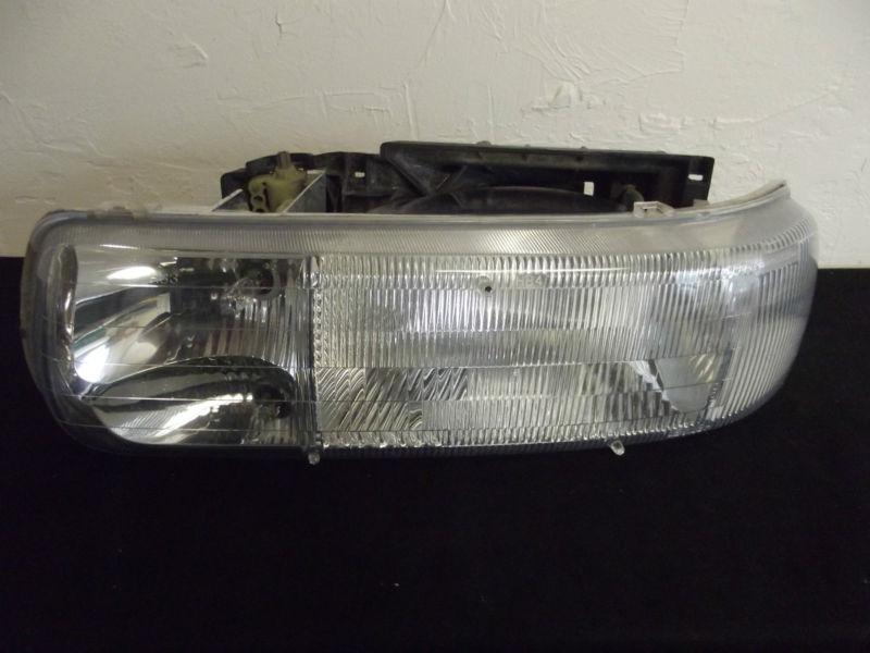 Chevy chevrolet silverado suburban tahoe left driver head light lamp clear oem