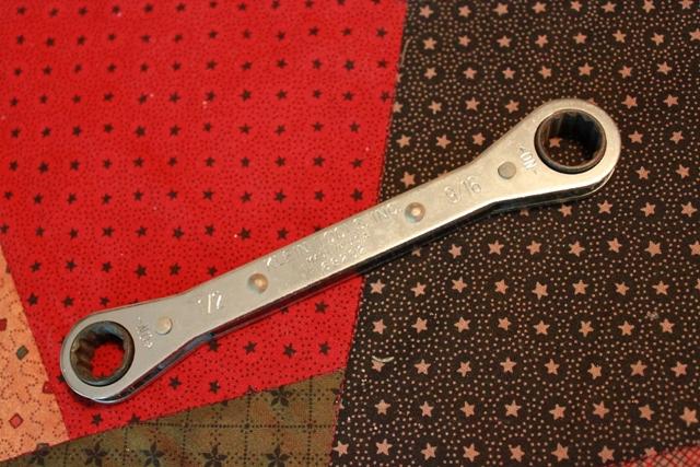 Klein tools inc ratchet wrench 68202 1/2 and 9/16 12 point