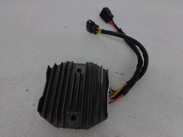 2005 triumph sprint 1050 rectifier voltage regulator