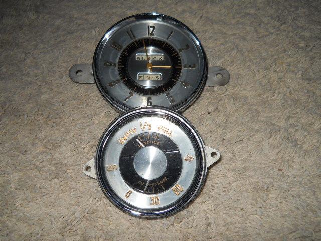 Vintage 1948 buick super roadmaster clock and gas oil gauge(s) in housing(s) set