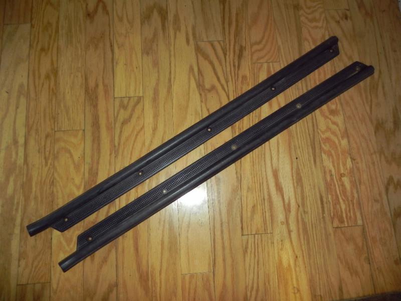 Nissan sentra door threshold trim factory oem set of 2