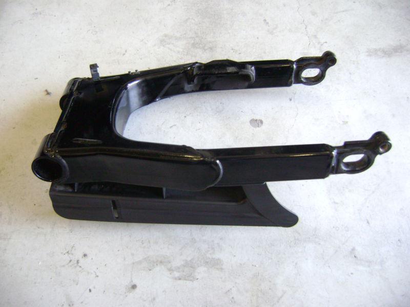 2007 harley-davidson  swingarm