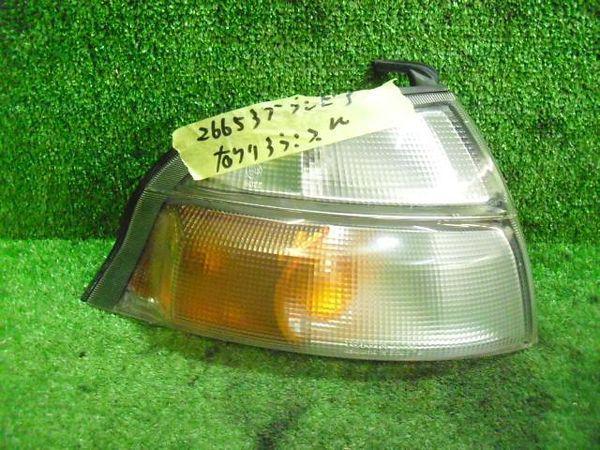 Toyota gravia 1998 right clearance lamp [5311000]