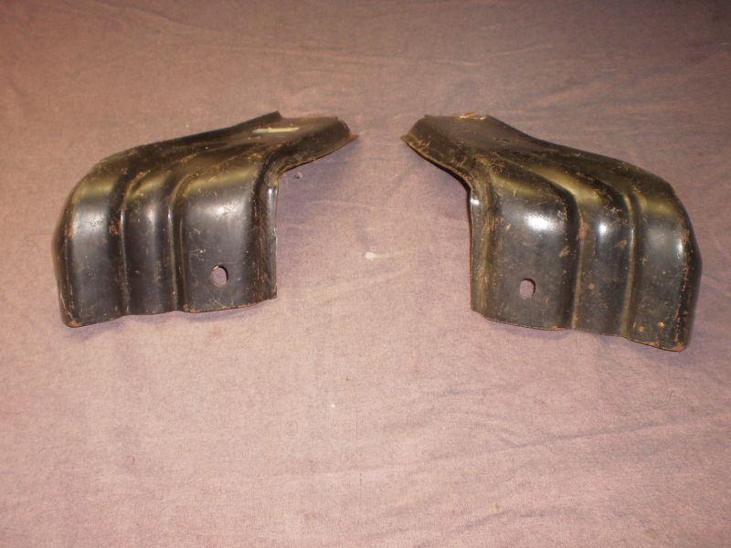 Ford 61 fullsize front bumper inner brackets pair orig. ford nos