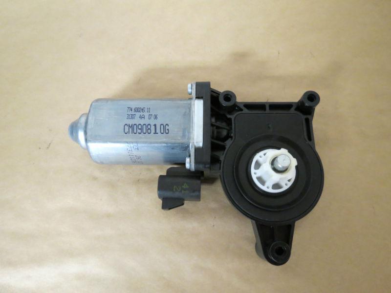 Acdelco 88981018 power window motor left driver cadillac/gmc/chevrolet-new