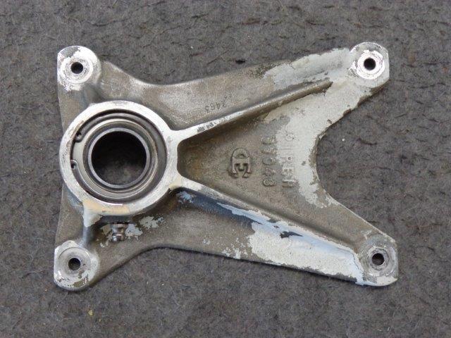 Piper pa28r-200 aft fitting assy  p/n 67042-012