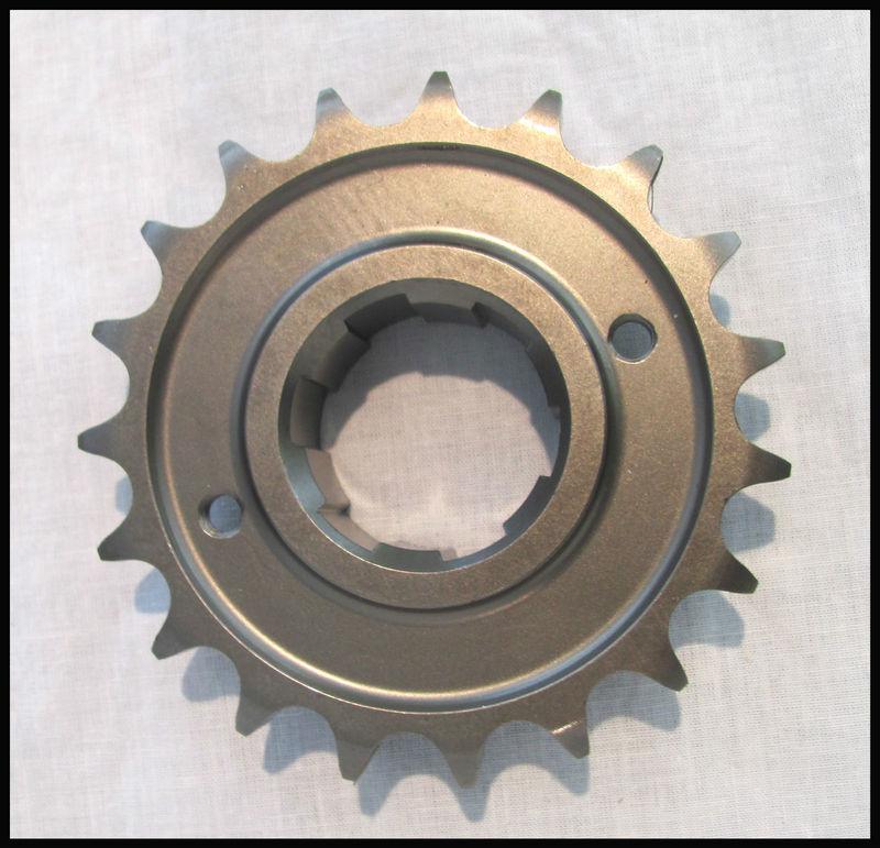 Triumph 650 750 bonneville tiger 5-speed 19 tooth front sprocket pn# 57-4783