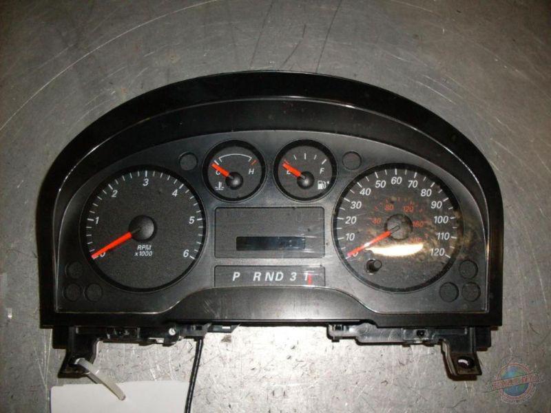 Cluster / speedometer freestar 1132259 05 cluster 122k lifetime warranty