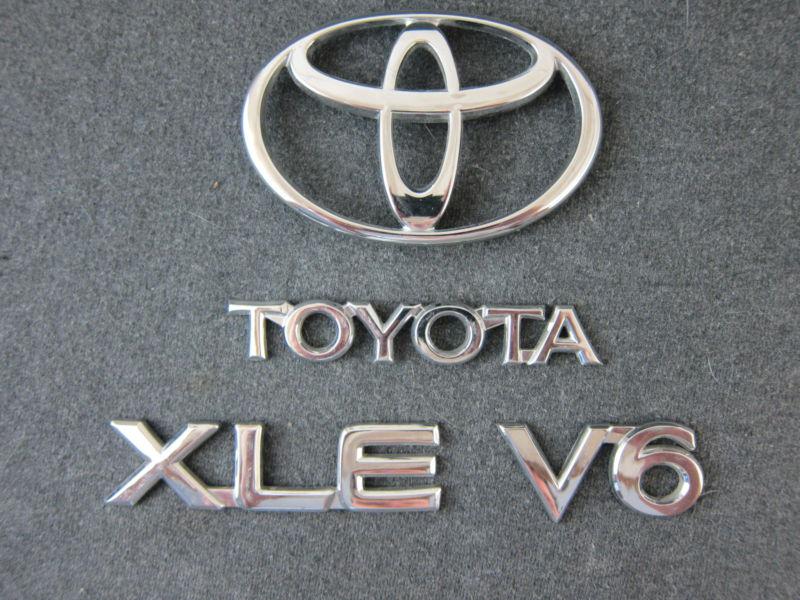 95 toyota camry v6 xle rear trunk chrome emblem set  