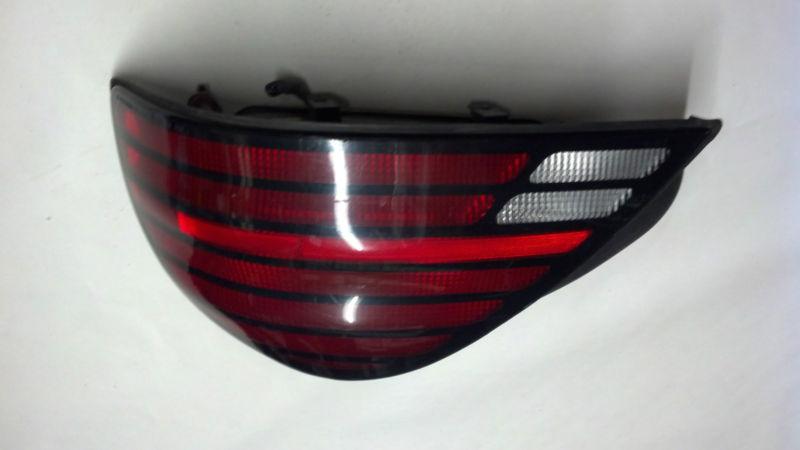 2003 grand am tail light left