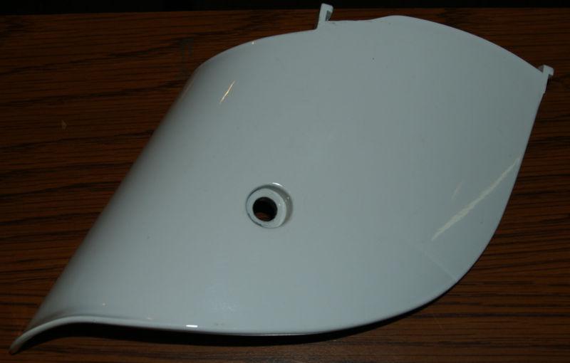 New piaggio vespa et 2 & et 4 front suspension cover 8217005066 white 913