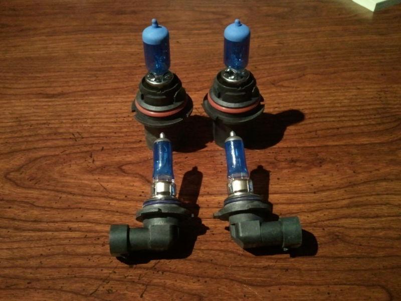 Used headlight bulbs hyper blue 9007 & fog lamps 9006 