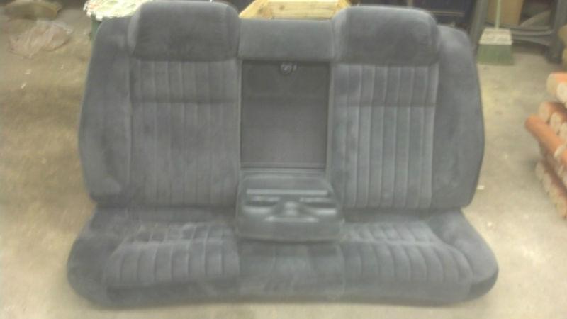 97-03 pontiac grand prix complete back seat