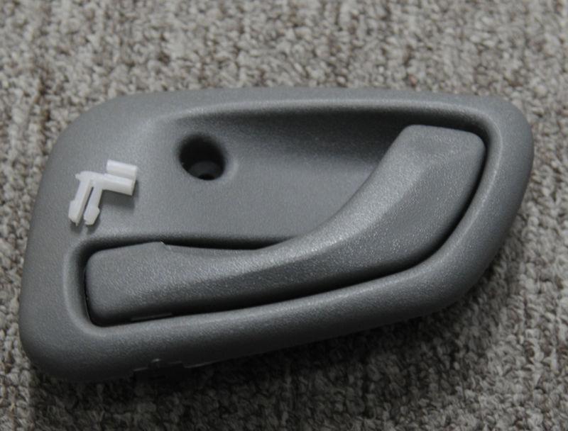 New interior left  front or back door handle for suzuki vitara 1999-2005