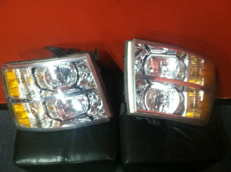 2007-2011 gmc headlights