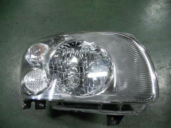 Nissan stagea 2002 right head light assembled [9910800]