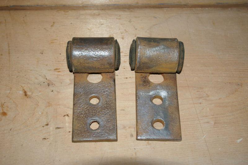 Amc cj7 front leaf spring hanger brackets