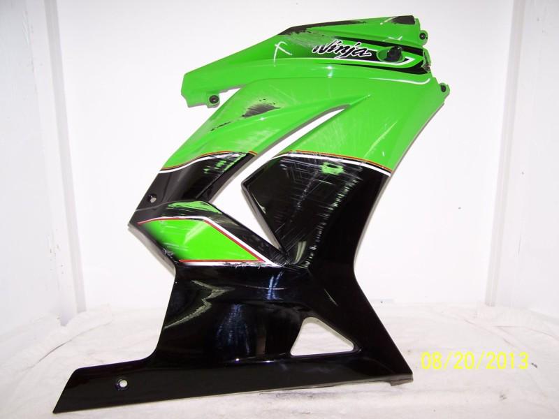 Kawasaki ninja 250 / ex 250 right side fairing / panel / 2008-2012 damaged