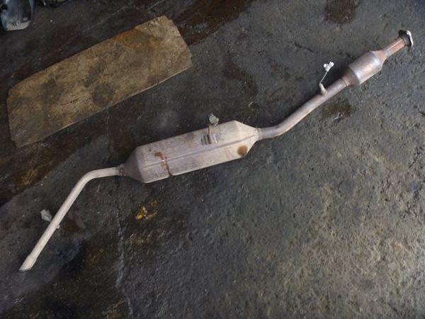 Daihatsu hijet 2005 muffler assembly [1722100]