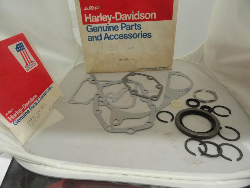 Flt "new old stock/new in package" 5 speed transmission gasket & seal set