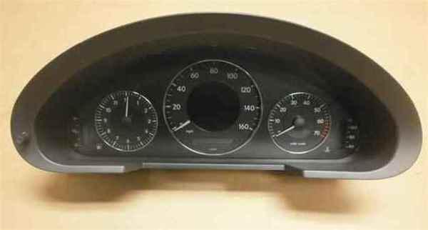 2005 mercedes e-class speedometer cluster 99k oem lkq