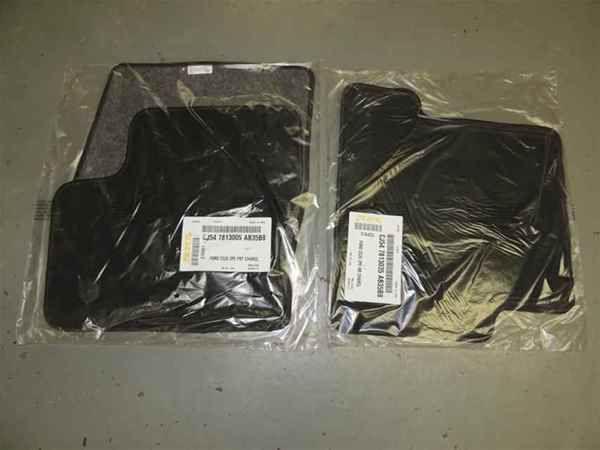 2013 ford escape charcoal carpet floor mats set oem lkq